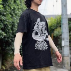 画像17: 「KIRKLAND(カークランド)」MC ESCHER エッシャー 騙し絵 ドラゴン プリント Tシャツ (17)