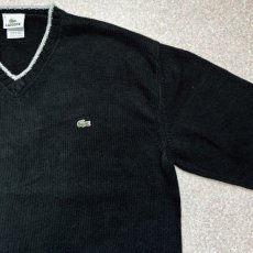 画像4: 「LACOSTE(ラコステ)」90s 6サイズ ブラック コットン Vネック ニット セーター (4)